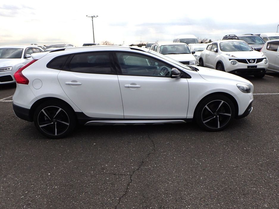 2016 Volvo V40 Cross Country