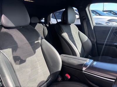 2024 Mercedes-Benz GLC Class