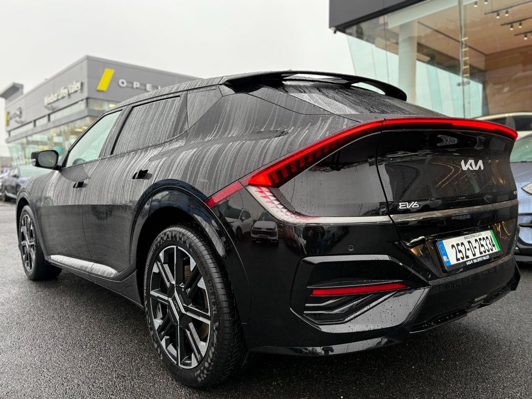 2025 Kia EV6