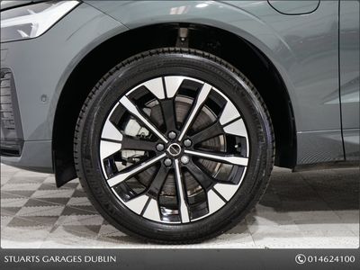 2025 Volvo XC60