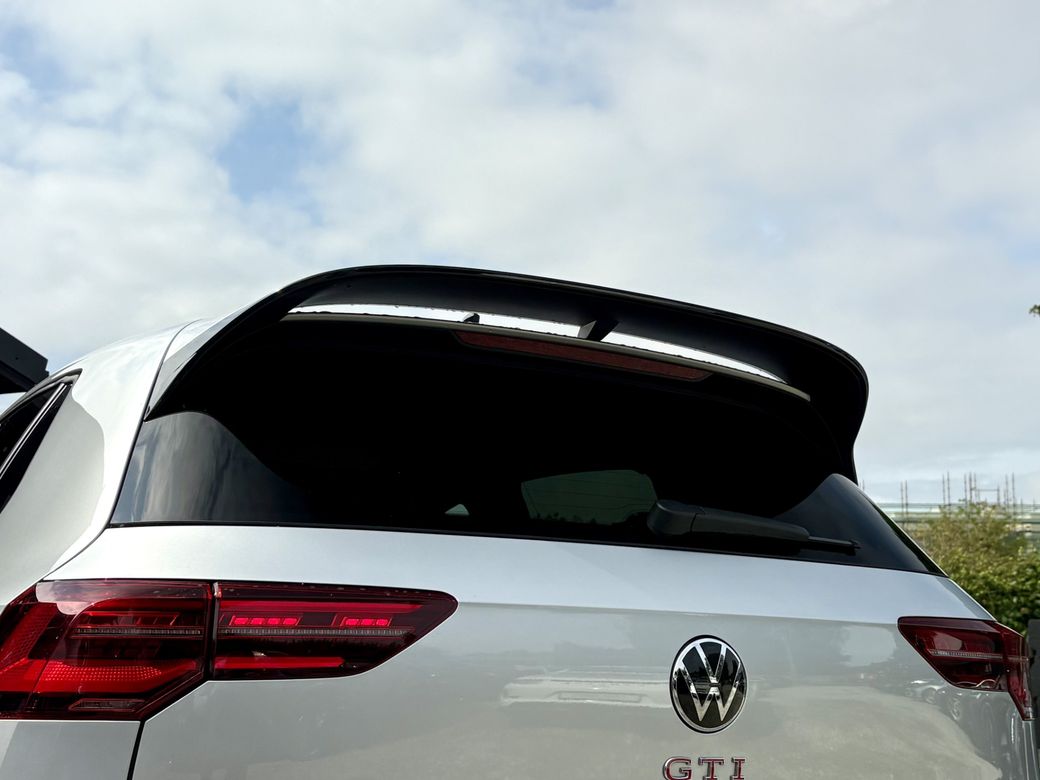 2024 Volkswagen Golf