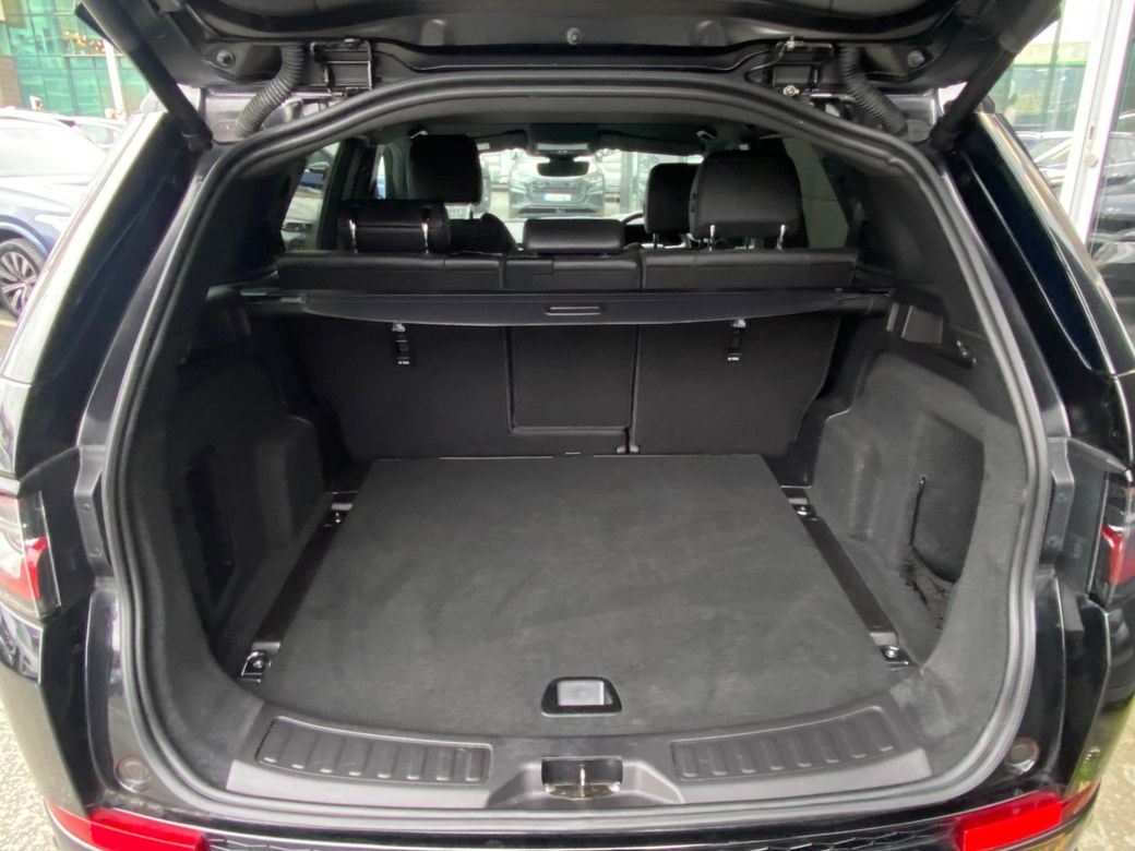 2024 Land Rover Discovery Sport