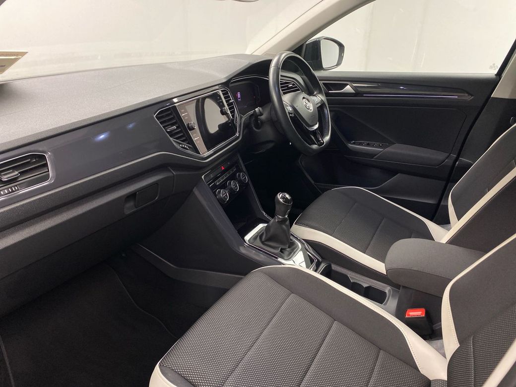 2019 Volkswagen T-Roc