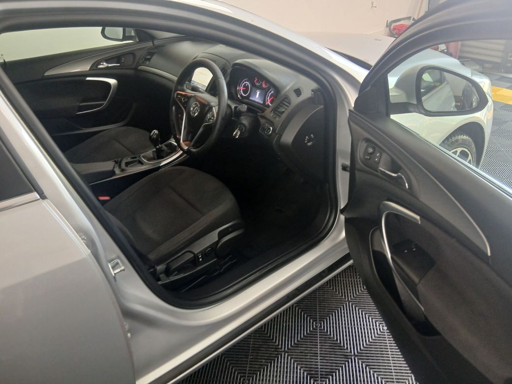 2017 Vauxhall Insignia