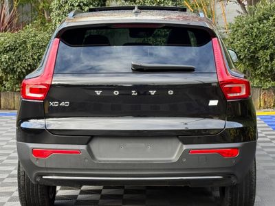 2022 Volvo XC40