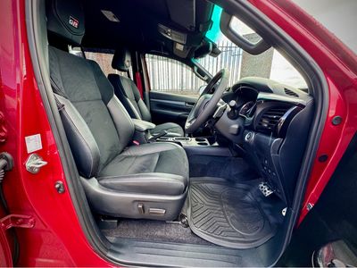 2025 Toyota Hilux