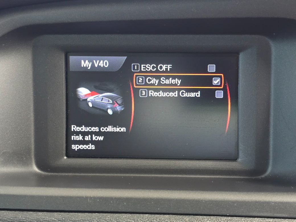 2016 Volvo V40