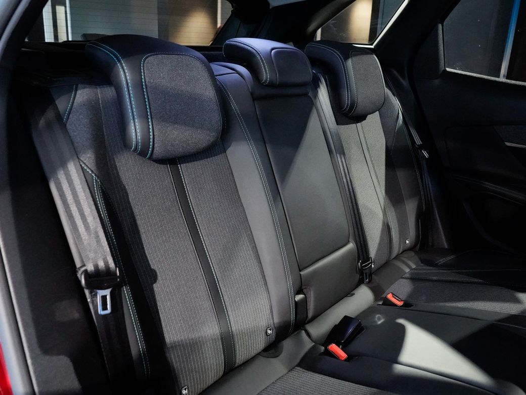 2021 Peugeot 3008