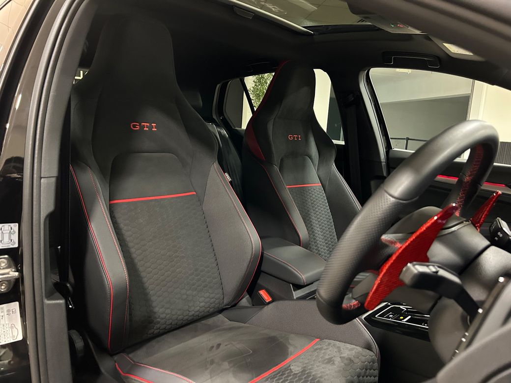 2025 Volkswagen Golf