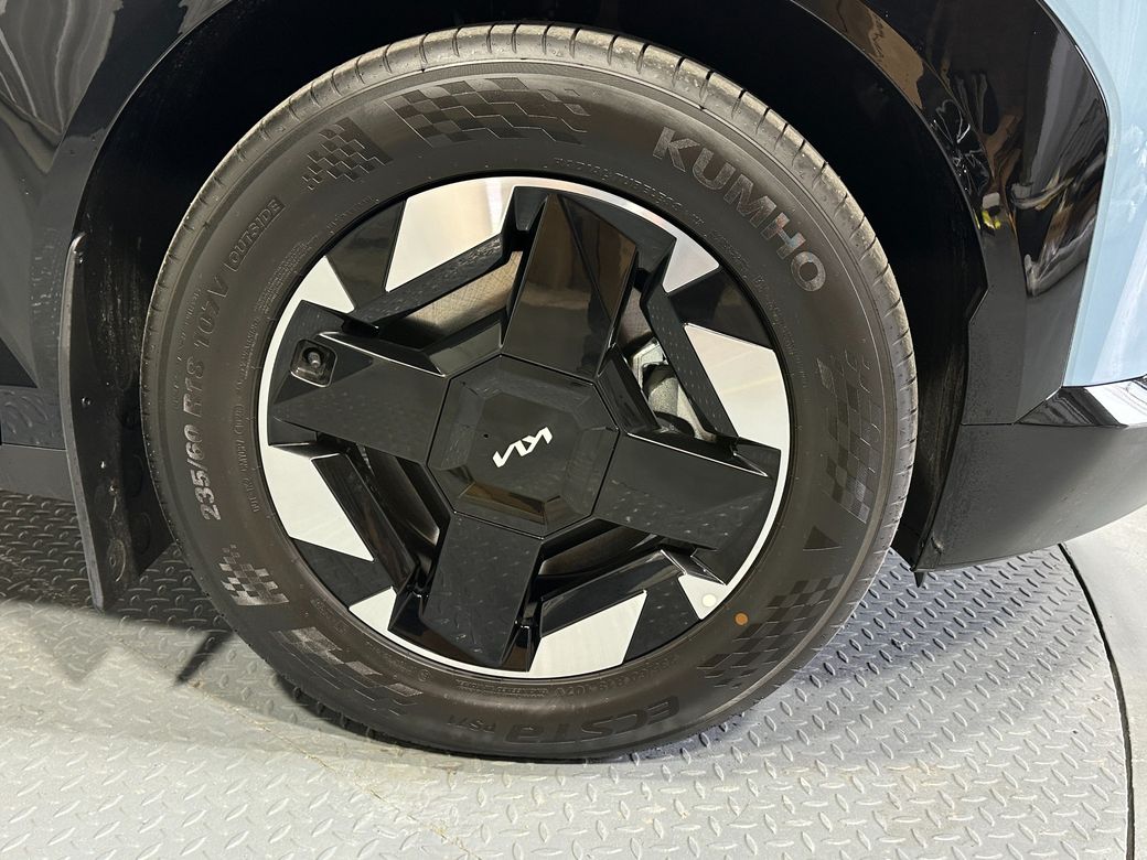 2026 Kia EV5