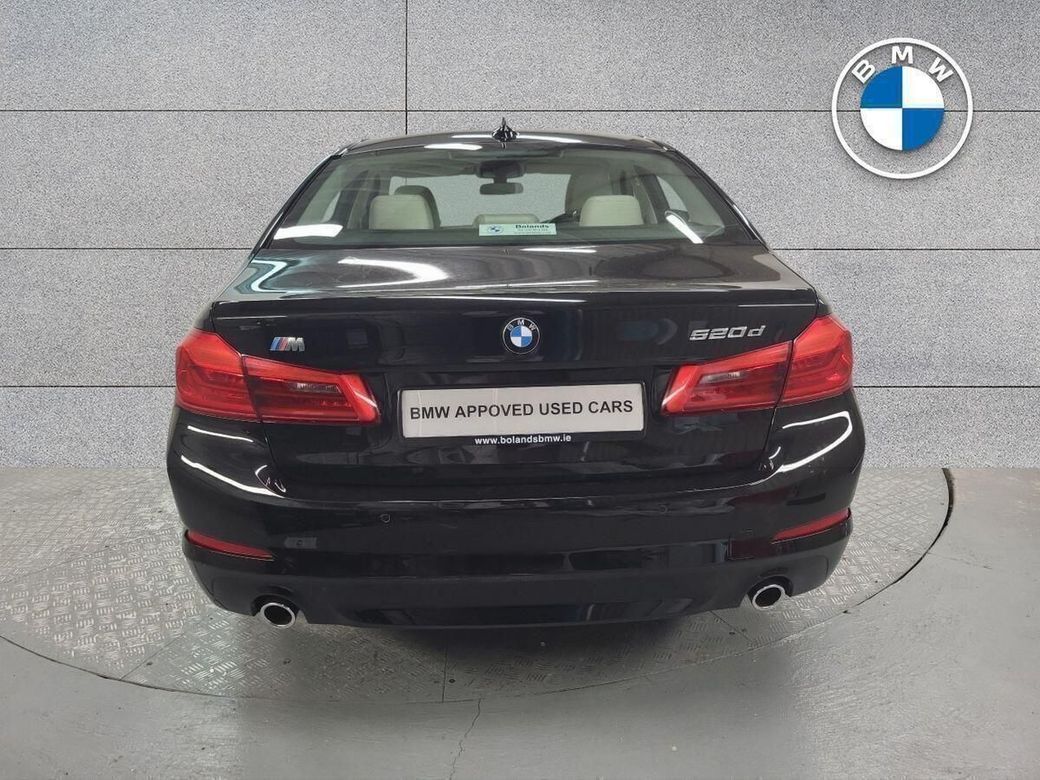 2018 BMW 5 Series