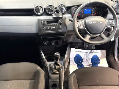 2023 Dacia Duster