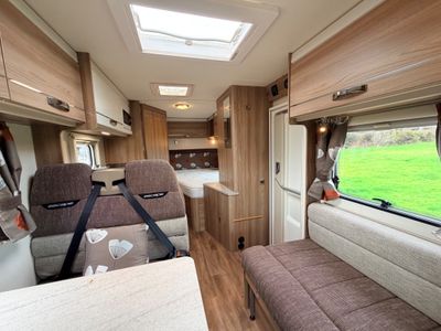 2016 SWIFT  SWIFT ESCAPE 663 LOW PROFILE AUTO 4 BERTH 