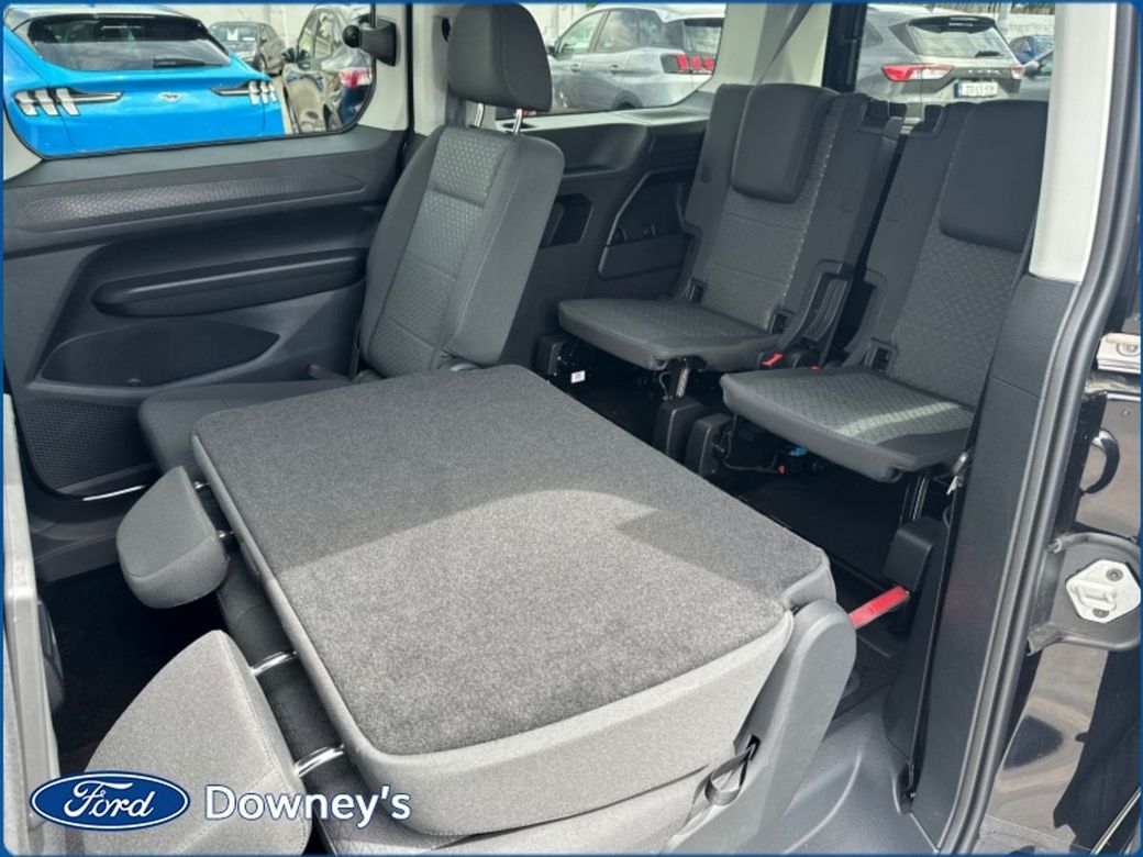 2026 Ford Tourneo Connect