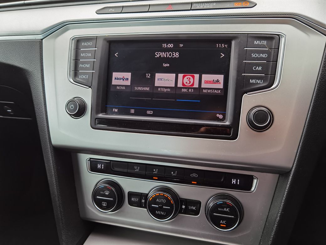 2016 Volkswagen Passat