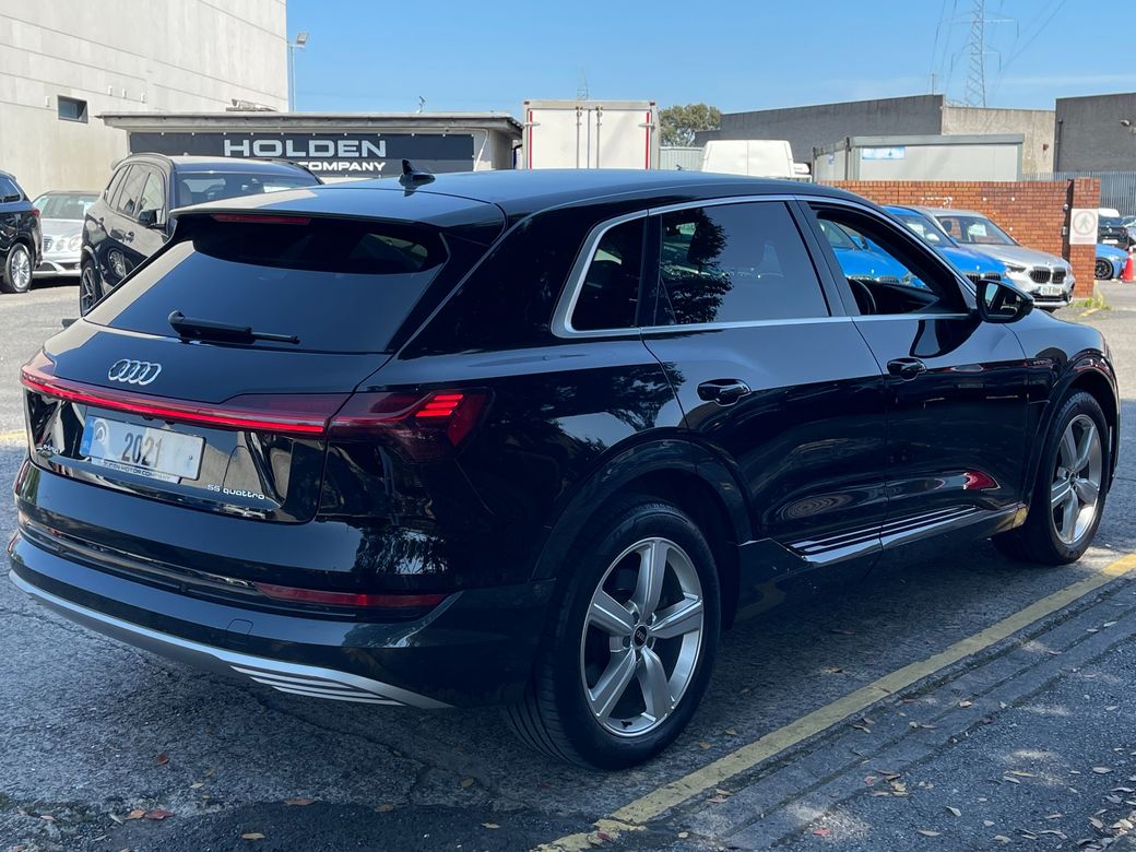 2021 Audi e-tron