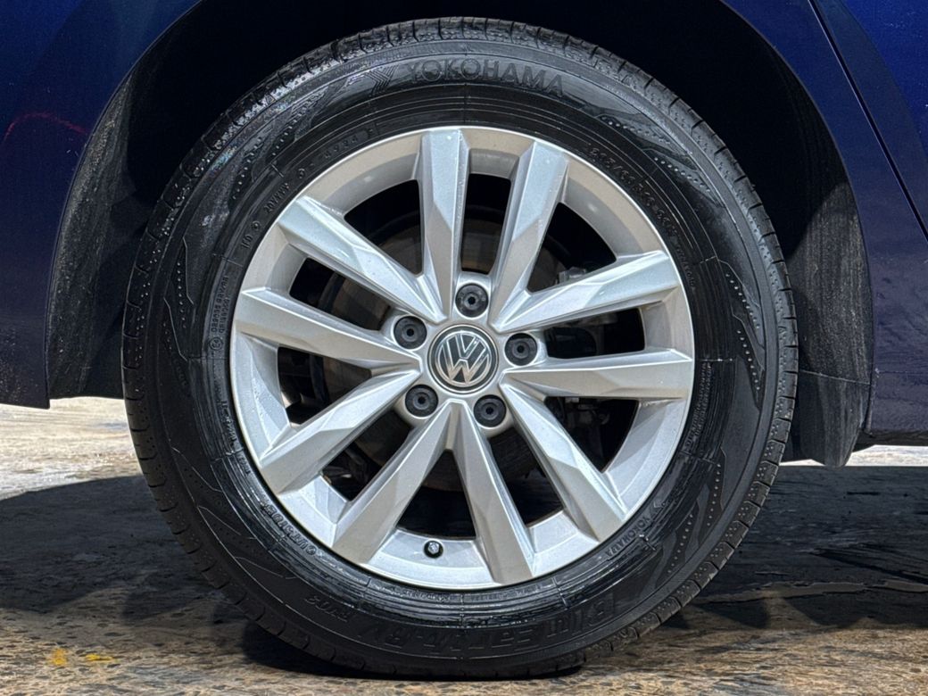 2017 Volkswagen Touran