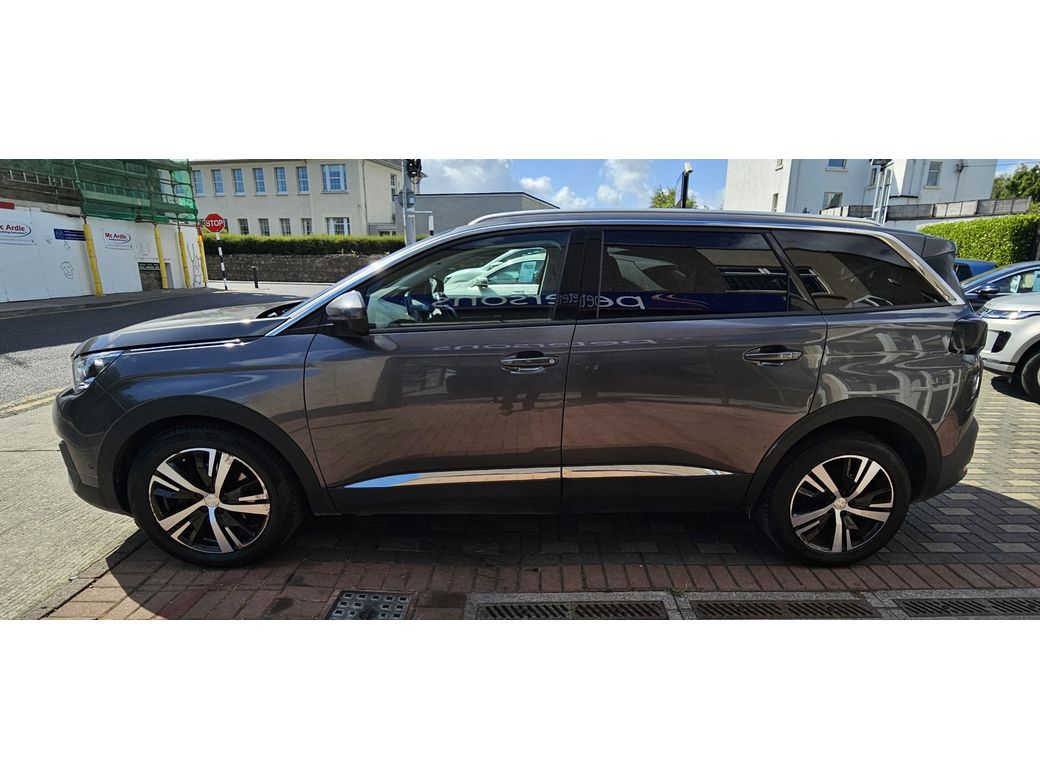 2018 Peugeot 5008