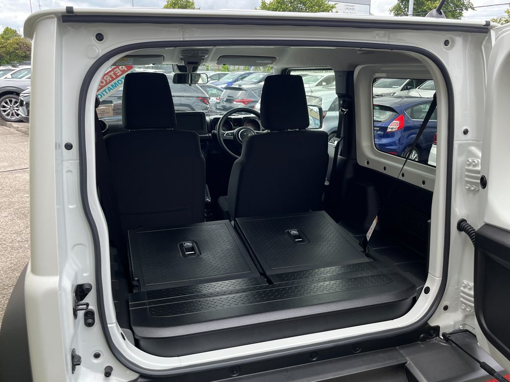 2025 Suzuki Jimny