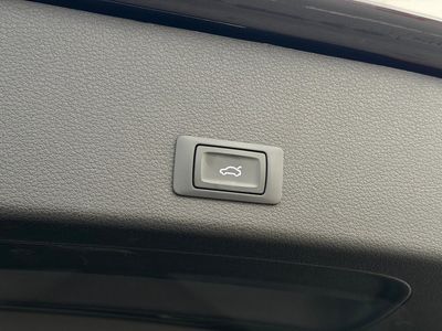2024 Audi Q8 e-tron