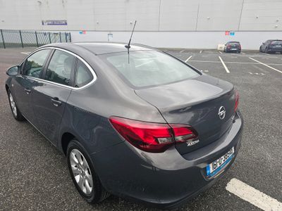 2016 Opel Astra
