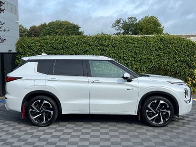 2022 Mitsubishi Outlander