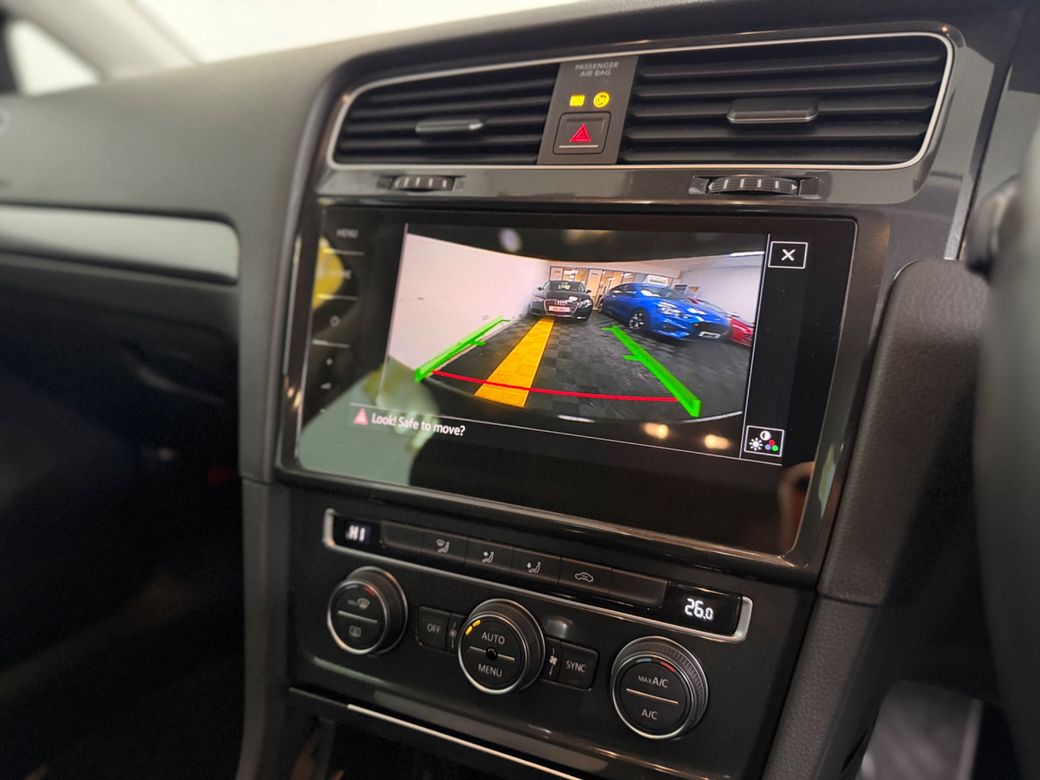 2018 Volkswagen Golf