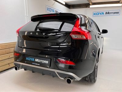 2016 Volvo V40