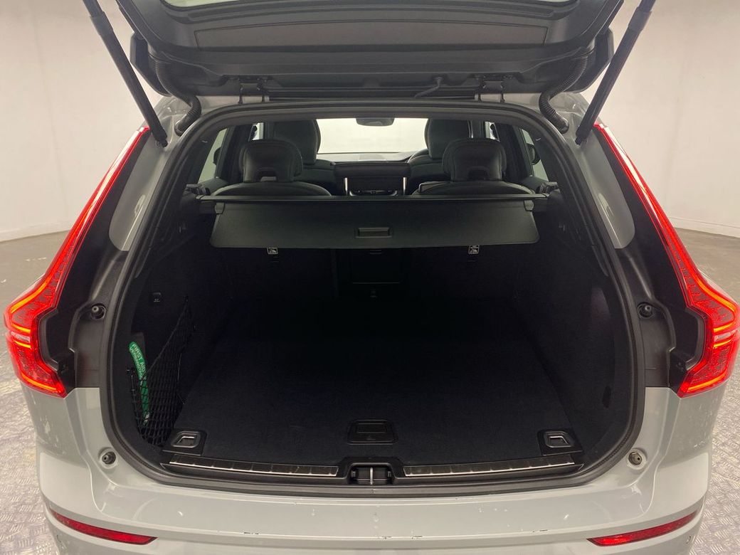 2025 Volvo XC60