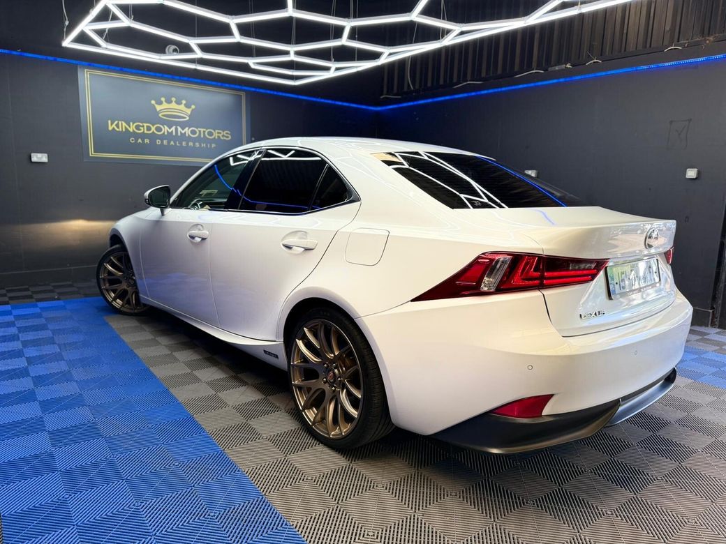 2015 Lexus IS