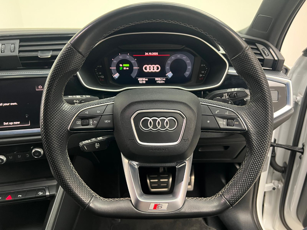 2023 Audi Q3