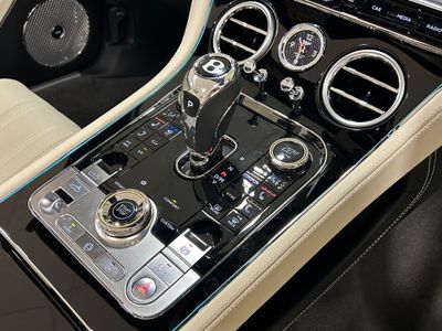 2025 Bentley Continental