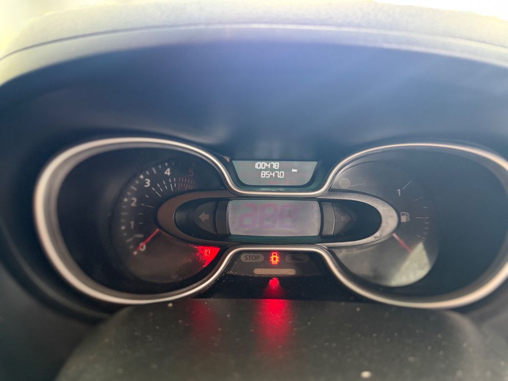 2020 Nissan NV300