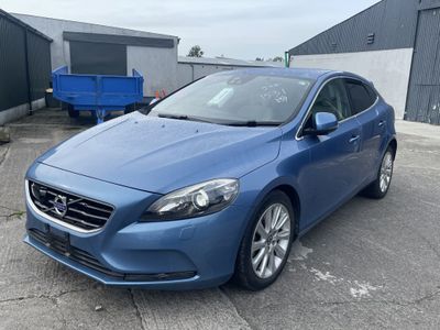 2015 Volvo V40