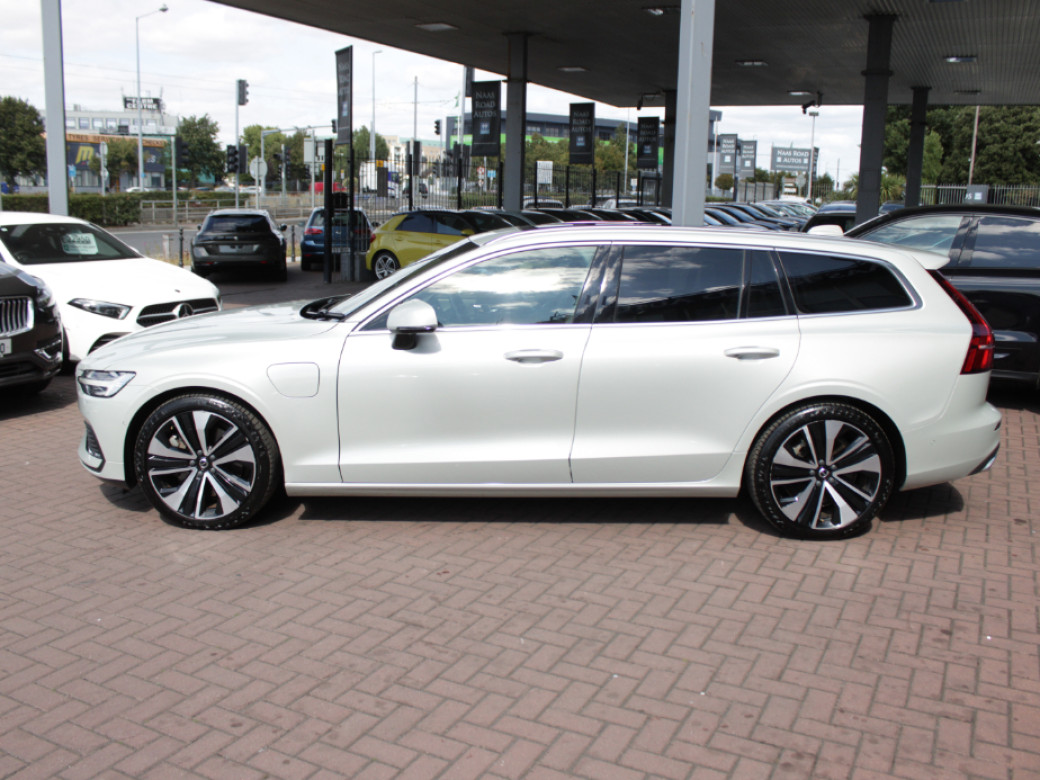 2020 Volvo V60