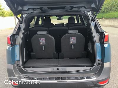 2024 Peugeot 5008