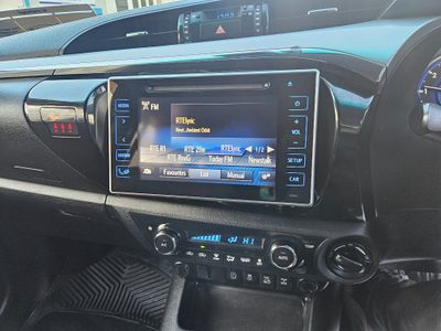 2017 Toyota Hilux