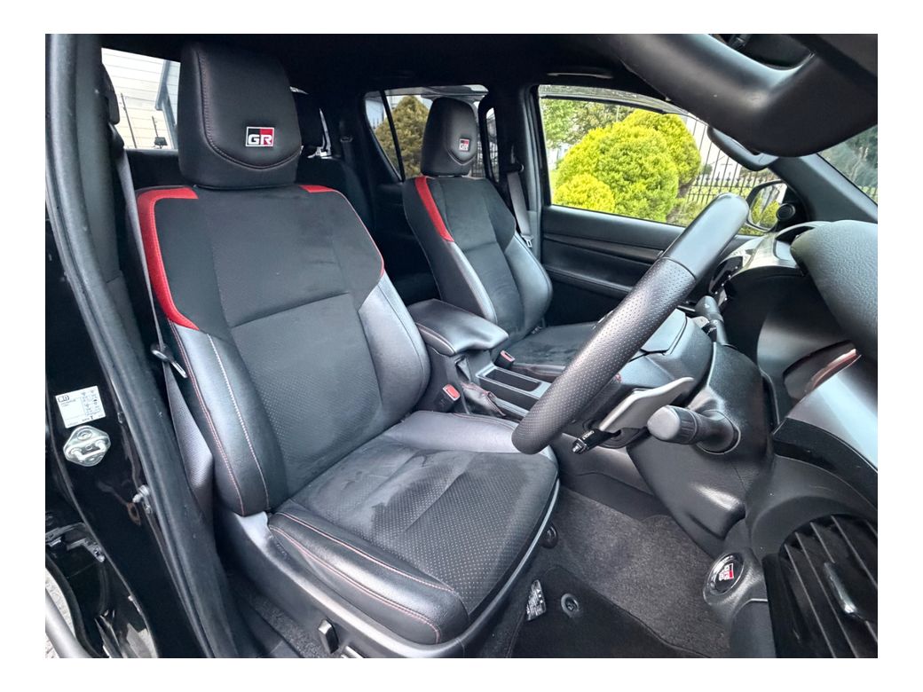 2024 Toyota Hilux
