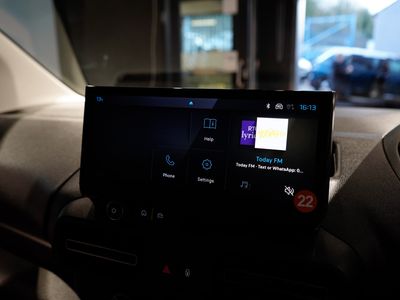 2025 Peugeot Partner