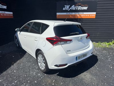 2015 Toyota Auris