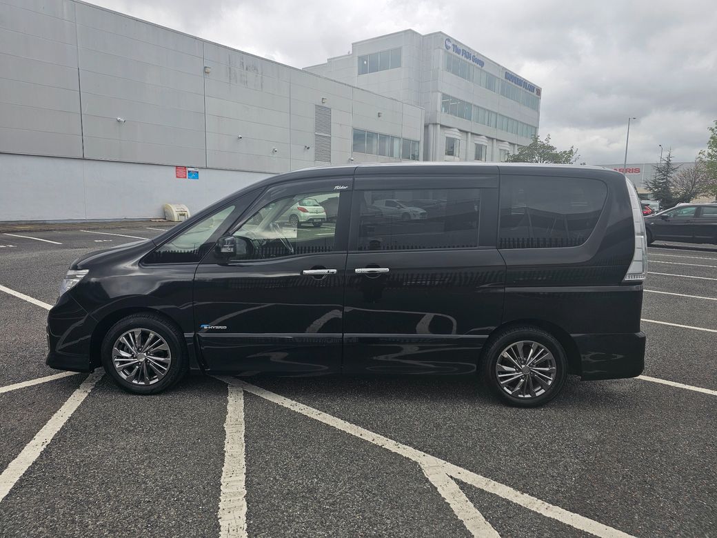 2014 Nissan Serena