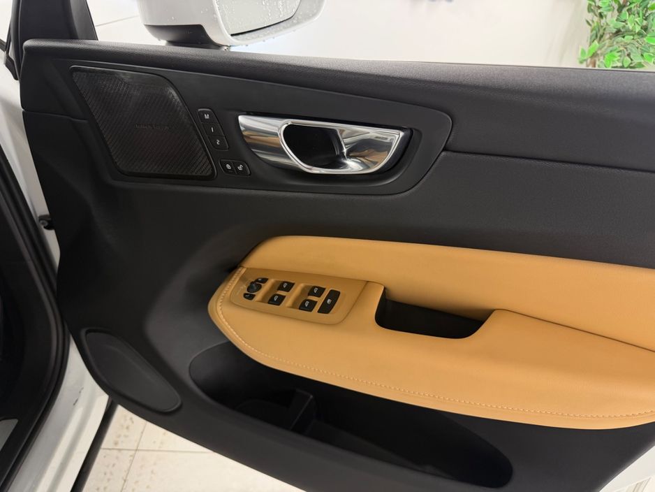 2020 Volvo XC60