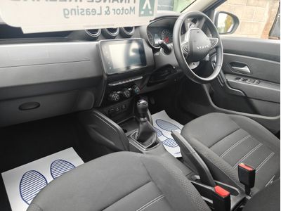 2023 Dacia Duster