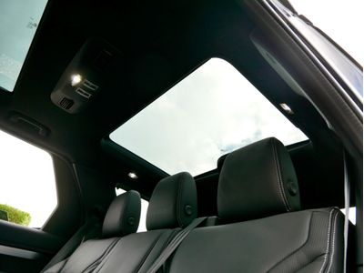 2025 Land Rover Discovery