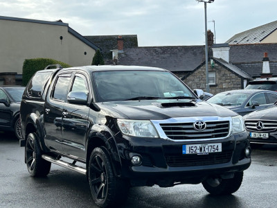 2015 Toyota Hilux