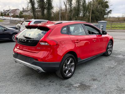 2016 Volvo V40
