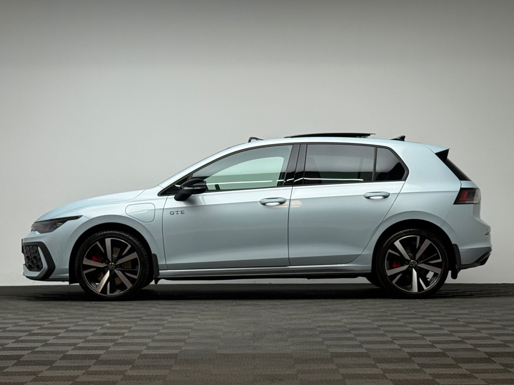 2025 Volkswagen Golf