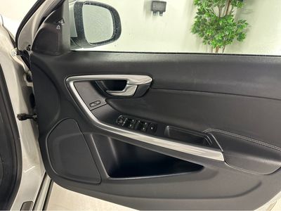 2016 Volvo V60