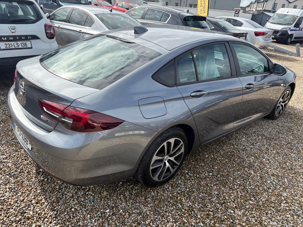 2018 Opel Insignia