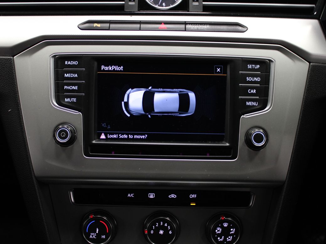 2015 Volkswagen Passat